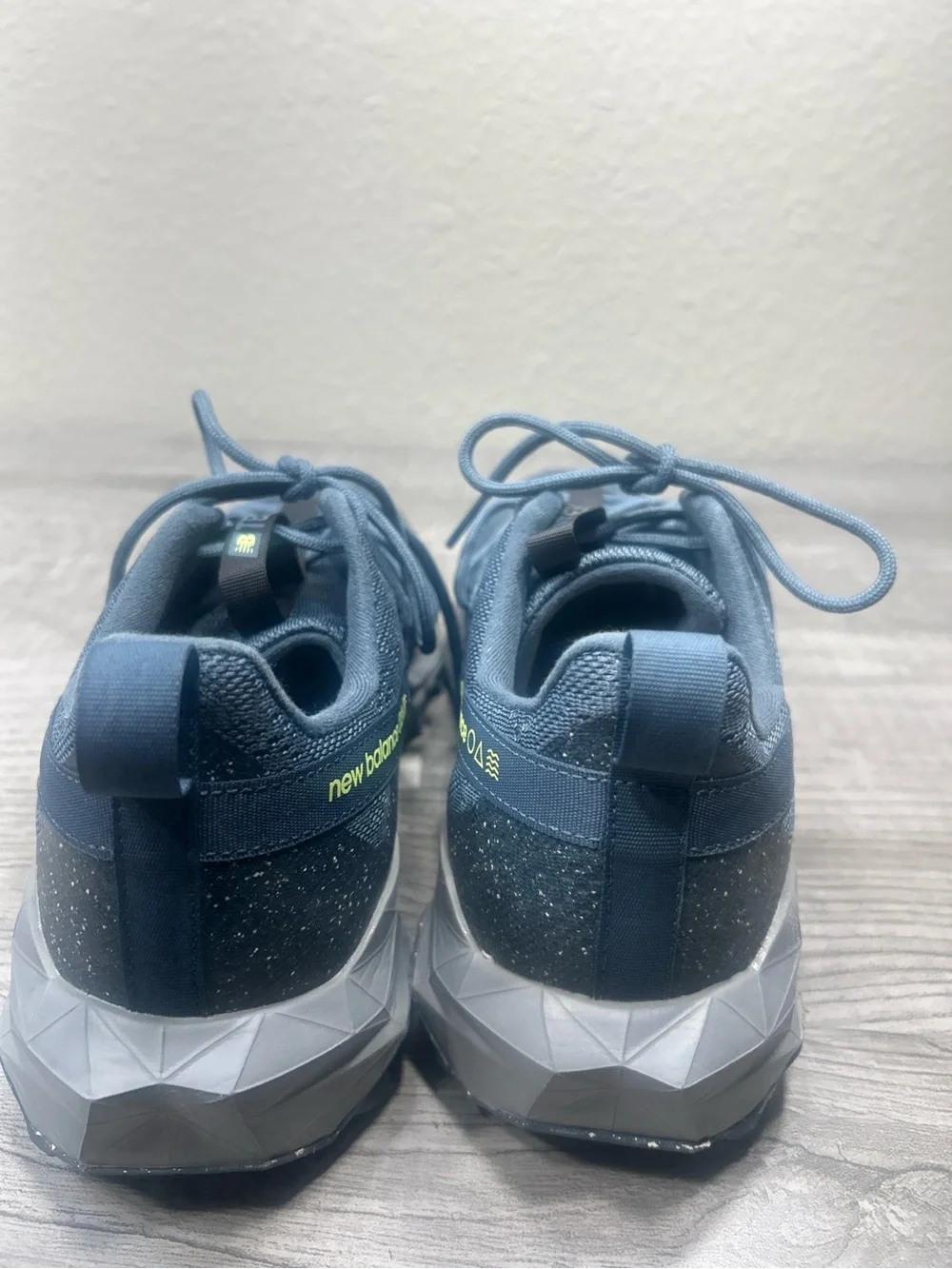 New Balance Shando Trail Running Shoes Navy Lime Green Sneakers Size 9